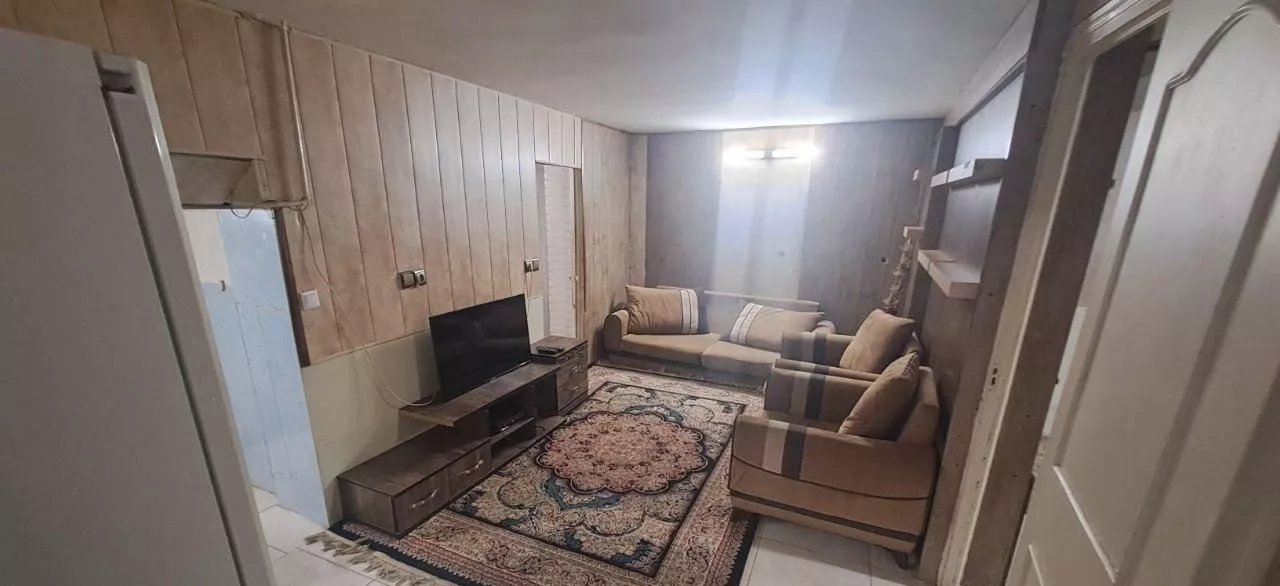 مبله و نقلی روزانه و ماهانه