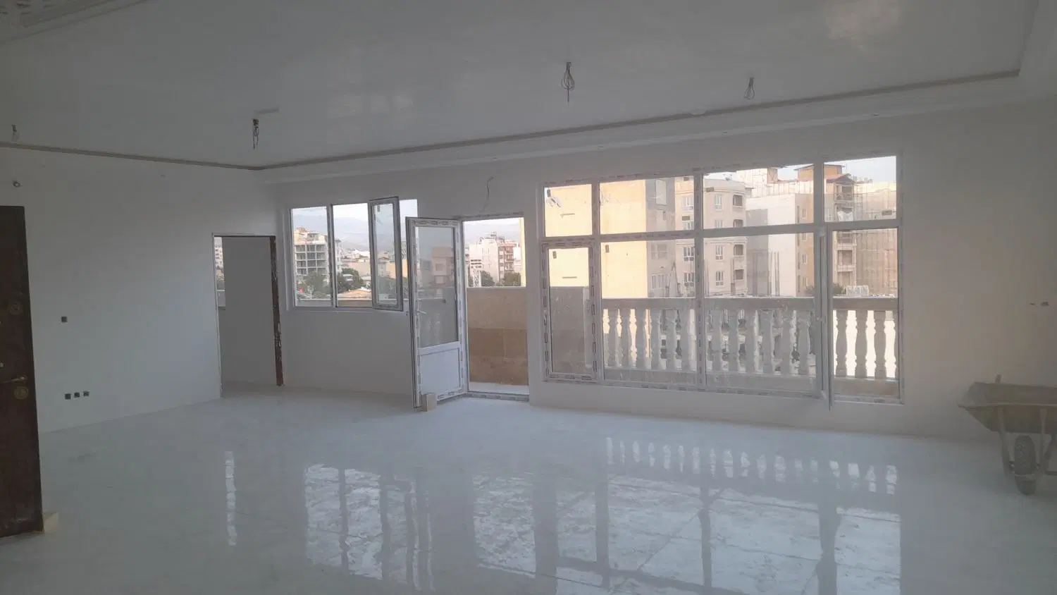آپارتمان ۱۵۰ مترفاطمی کوچه آریا