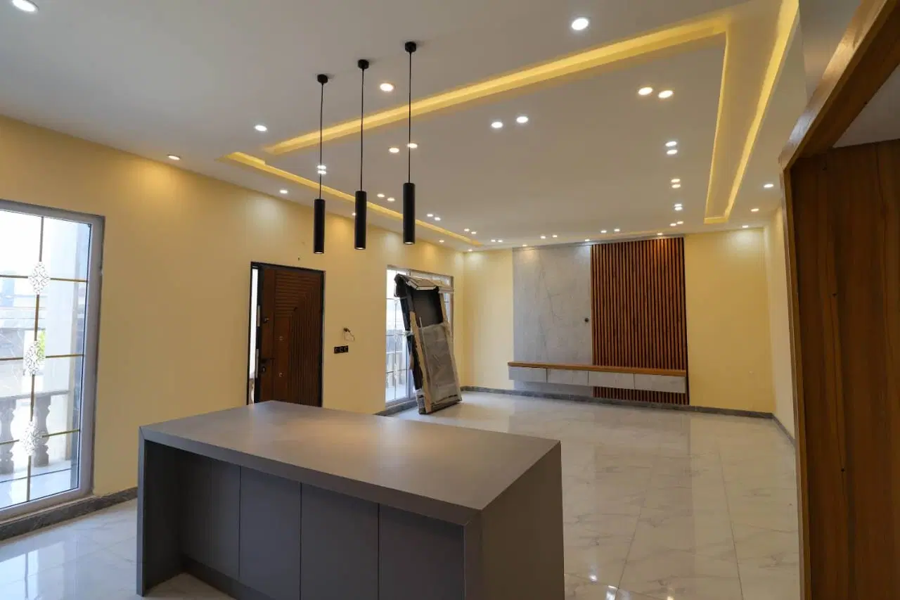 ویلای شیک و نوساز ۱۲۰ بنا_گزینه ای عالی برای خرید