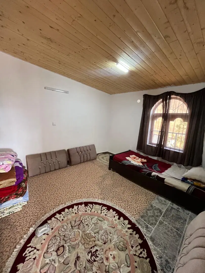 باغ با بنا ۴۰ متری فیروزکوه