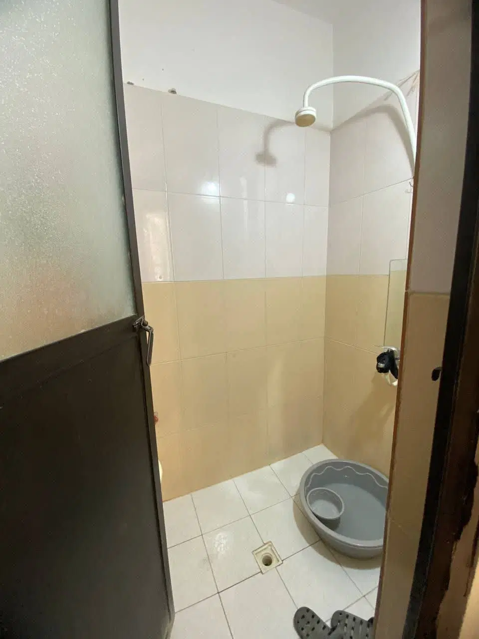 آپارتمان میدان سرو