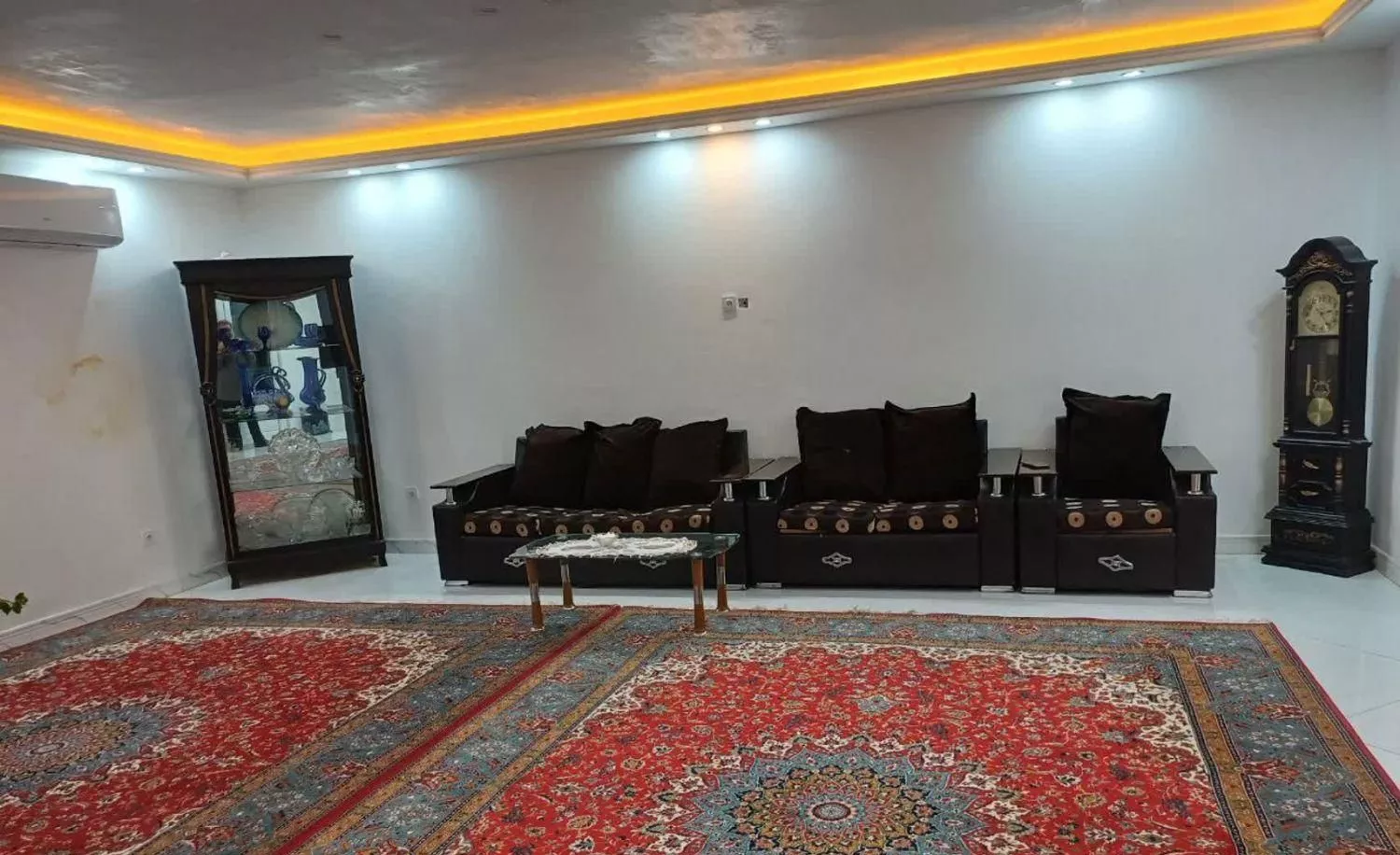 اجاره روزانه_هفتگی_ماهانه ویلا ۱۰۰۰ متری