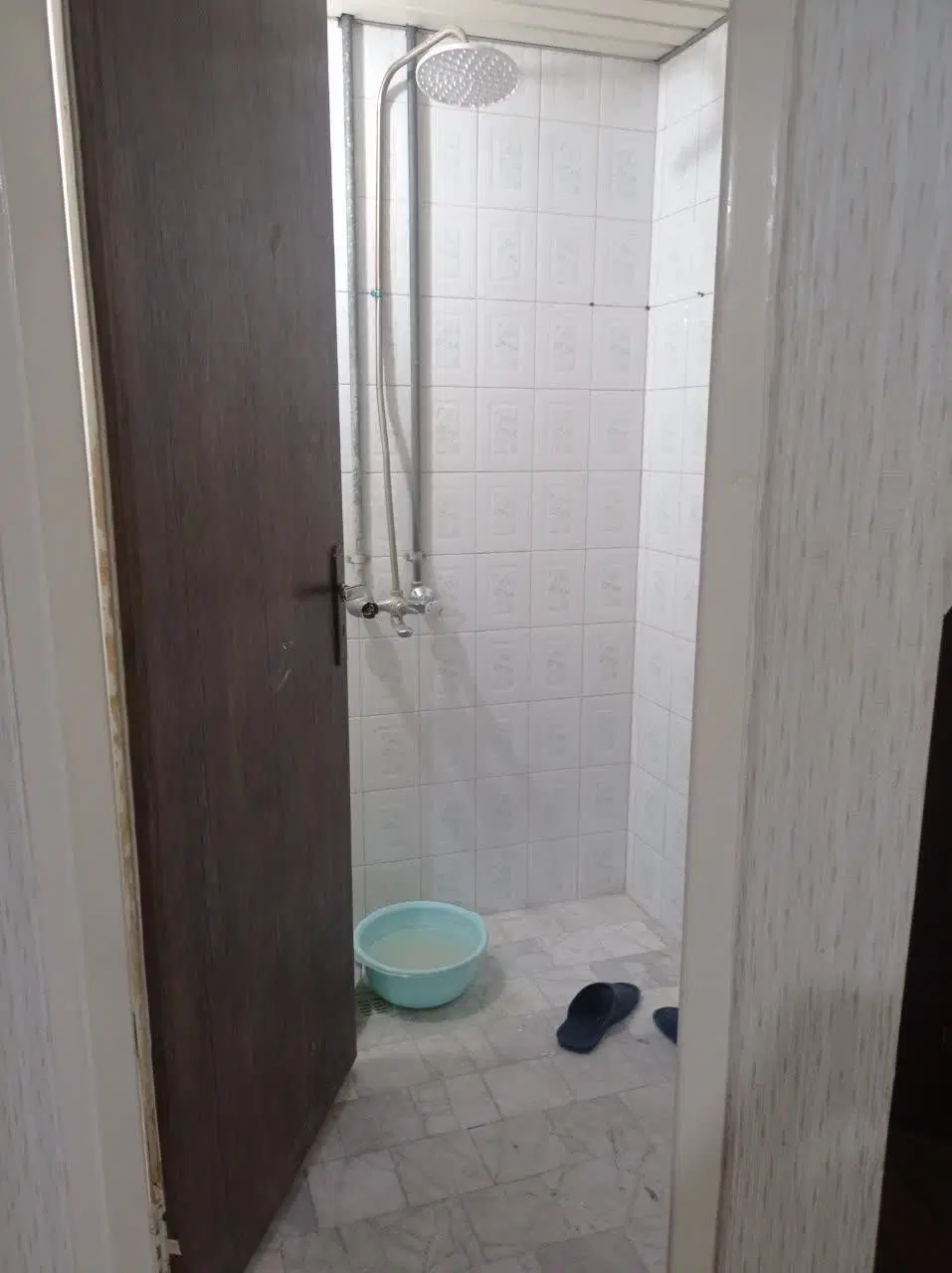 آپارتمان سینا آزادشهر