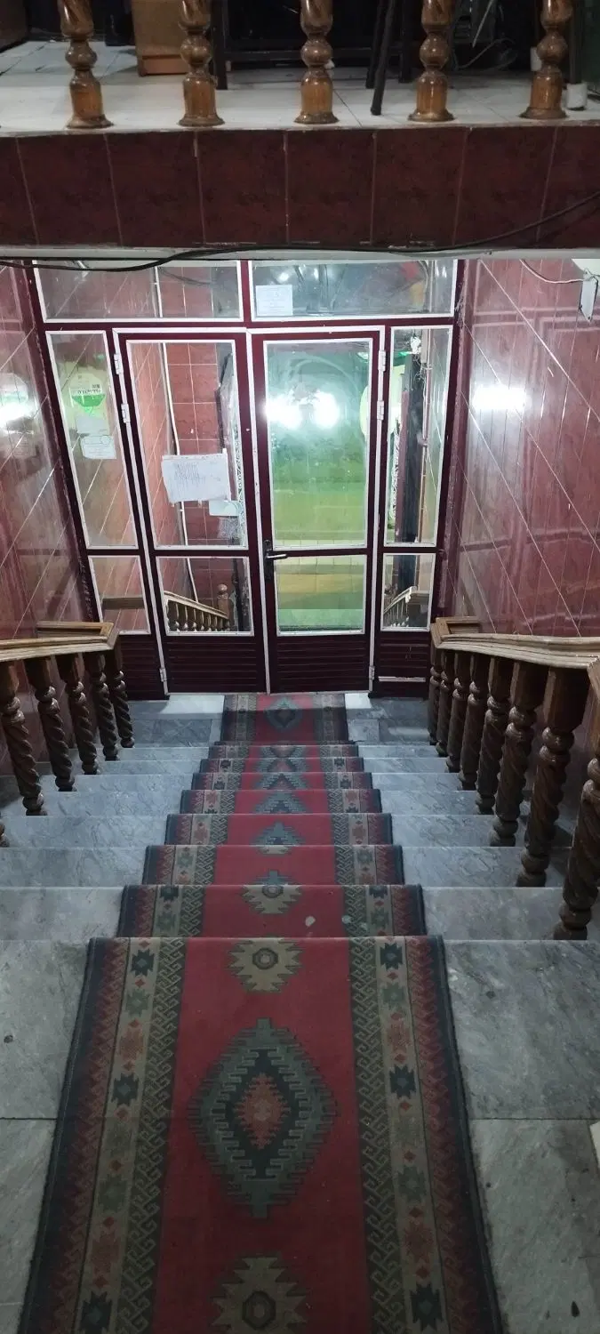 اتاق اقامت هتل مهمانپذیر سوییت اقتصادی