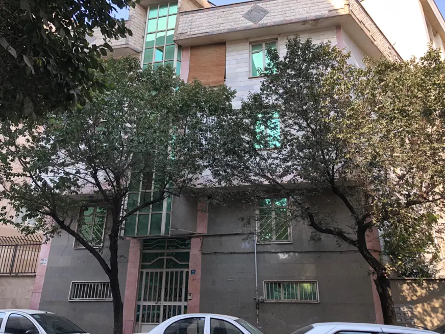 آپارتمان ۱۱۰متری تک واحدی