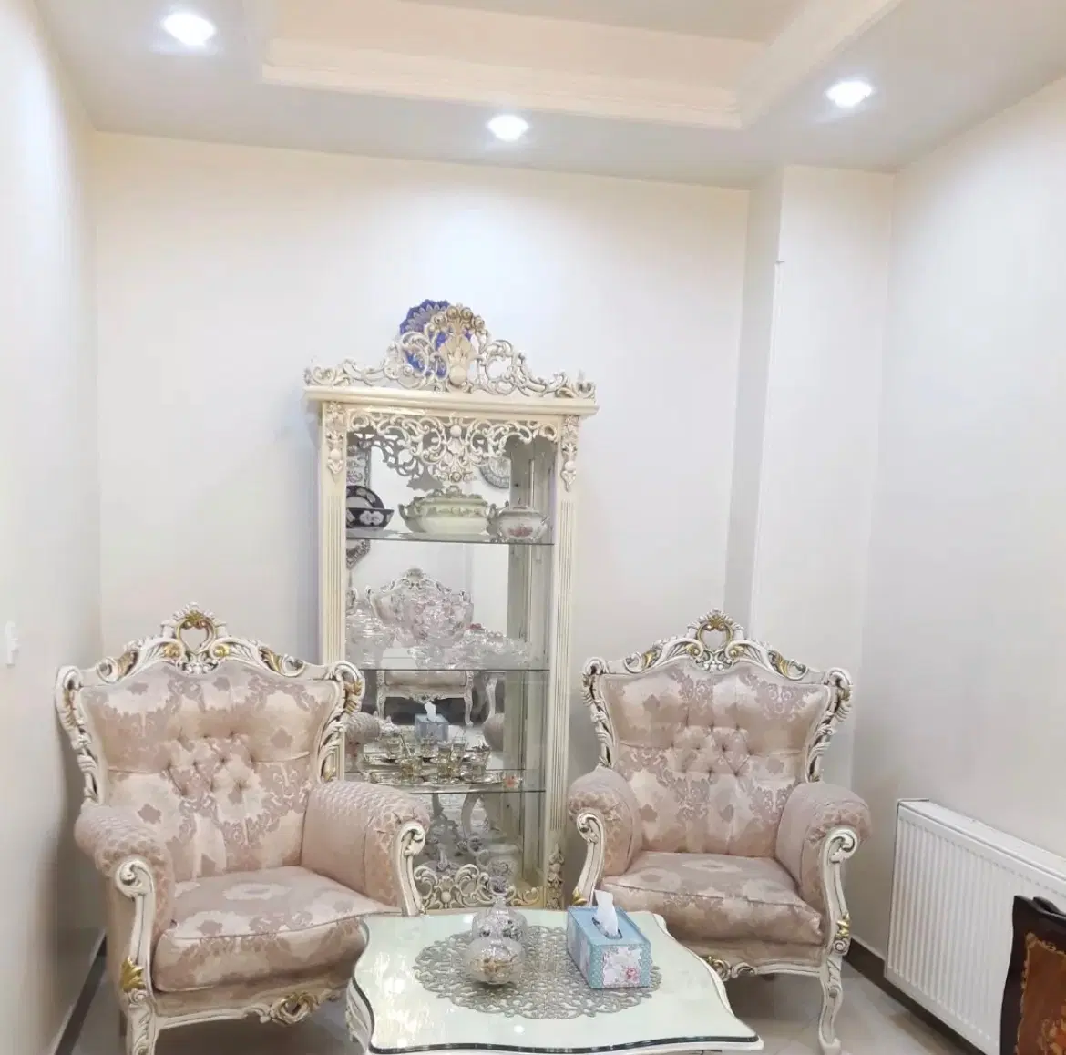 ۶۷ متر پارکینگ و آسانسور تک واحدی دوخواب