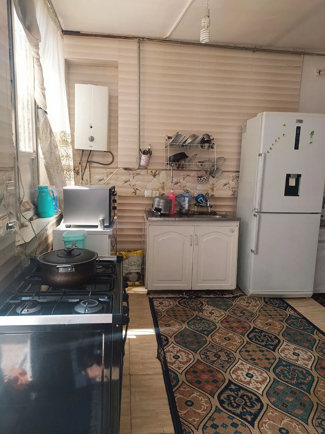 ملک مسکونی....