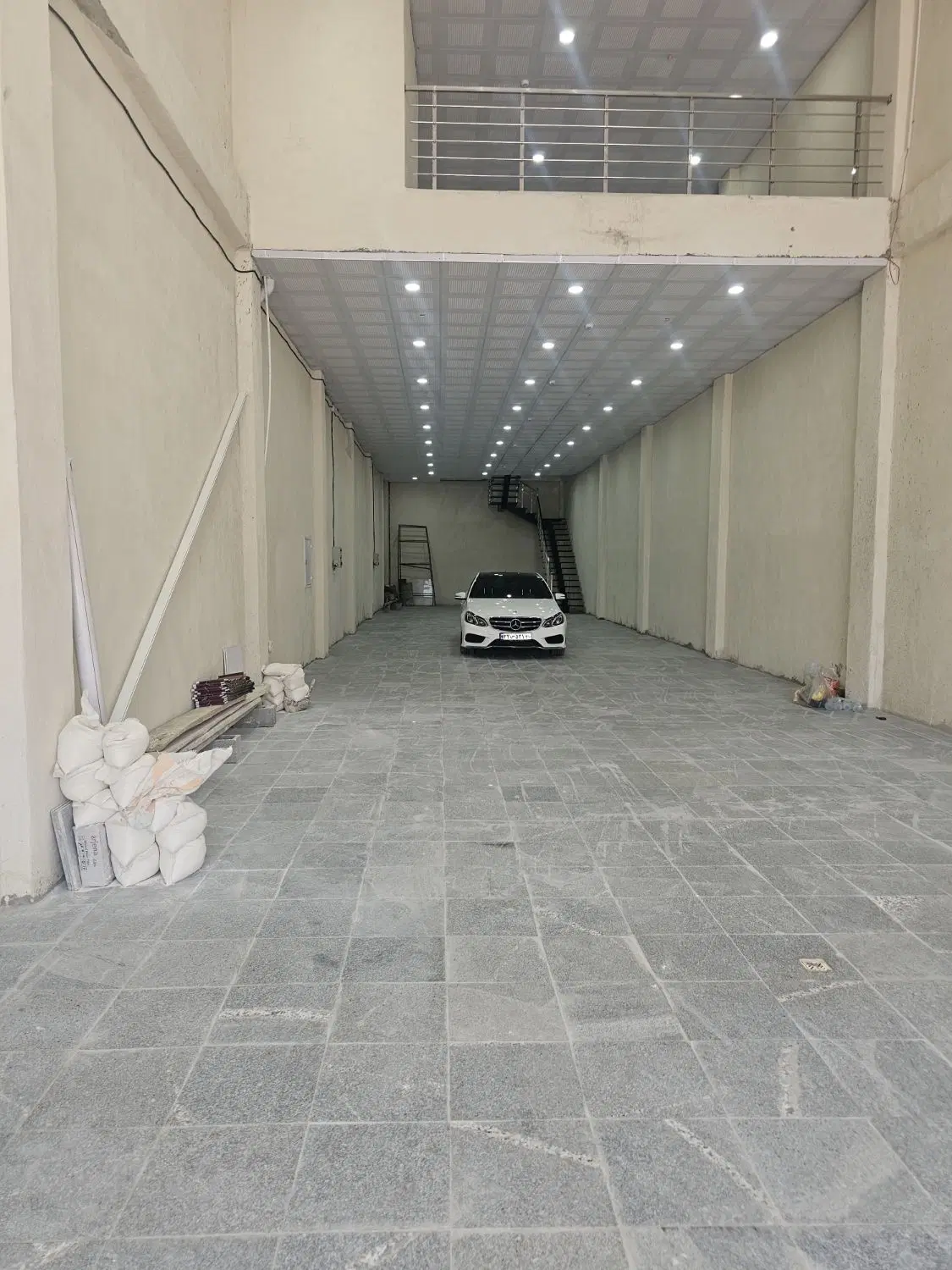 374 متری تجاری بحر اصلی خیابان 21