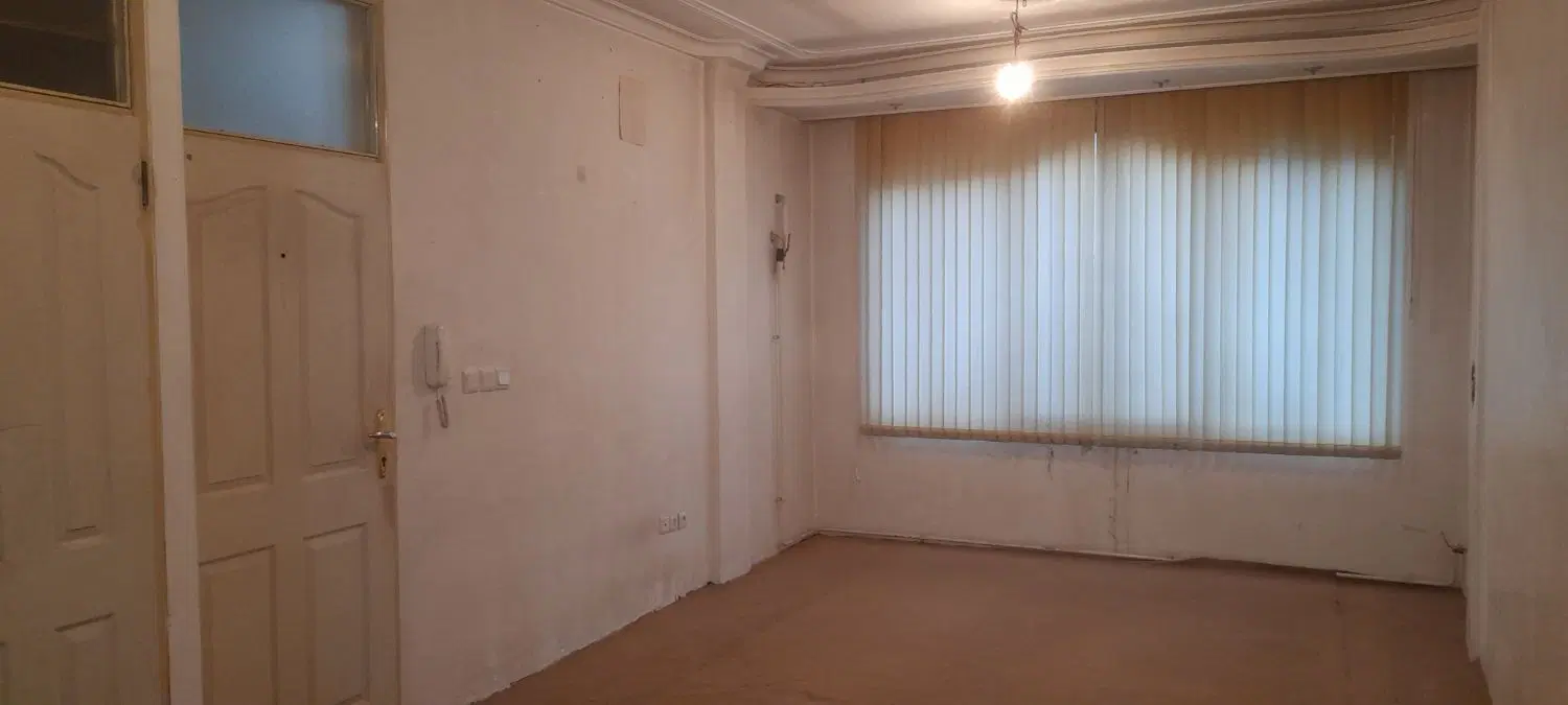 یک واحدآپارتمان تک خوابه درخیابان کودک