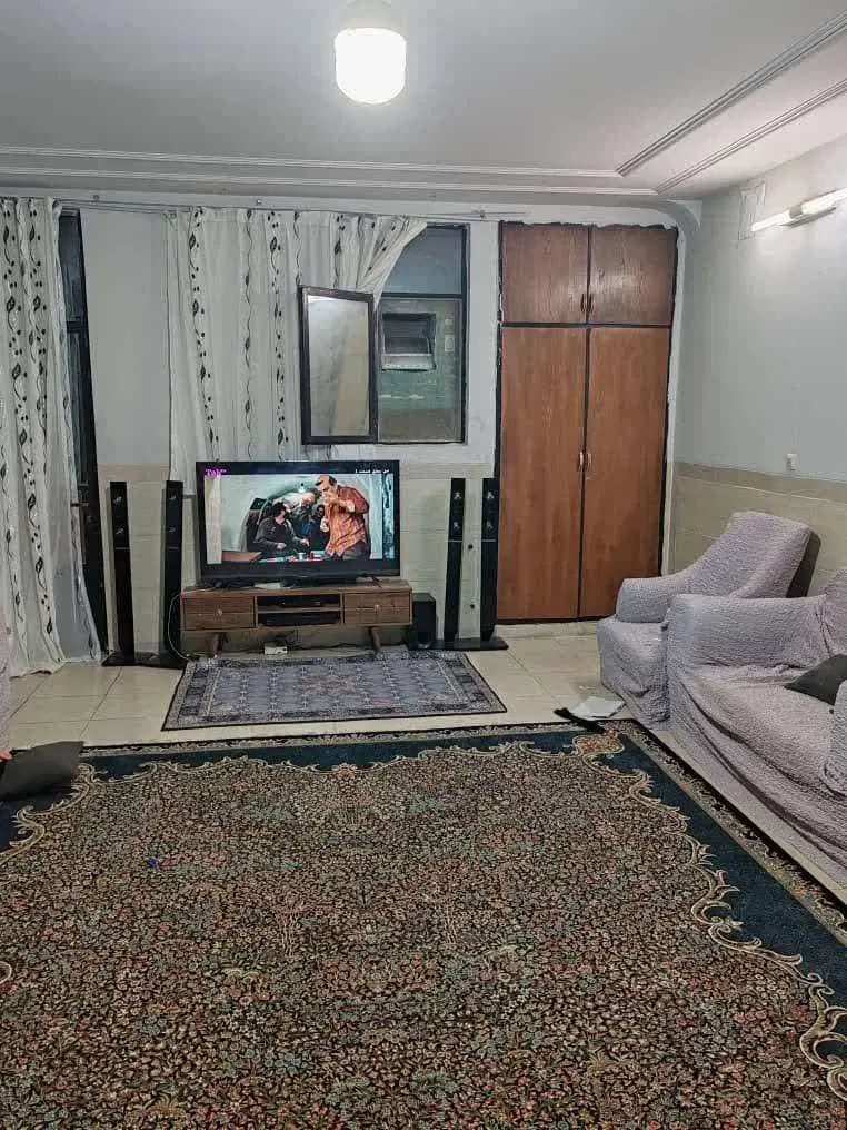 آپارتمان اجاره ای صد متری