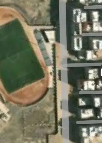 زمین فروشی