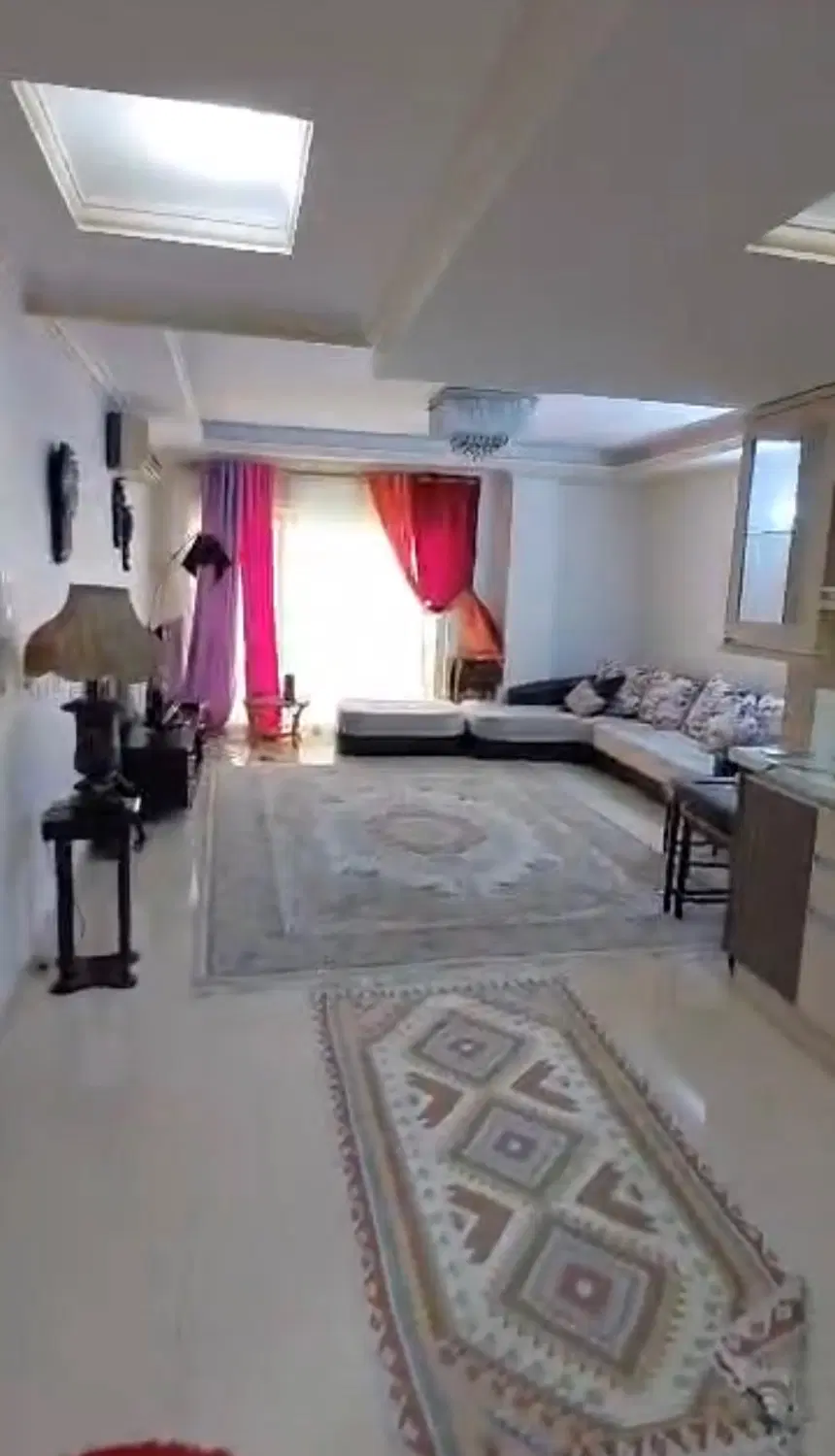 یک خواب مبله شیک نوبنیاد