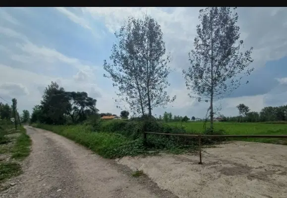 زمین ۴۰۰منری داخل طرح پلاک ۱