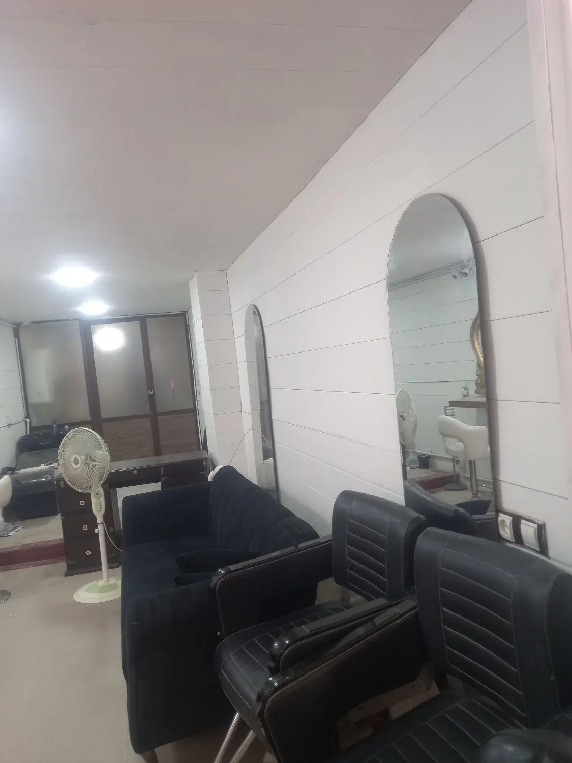 مغازه تجاری