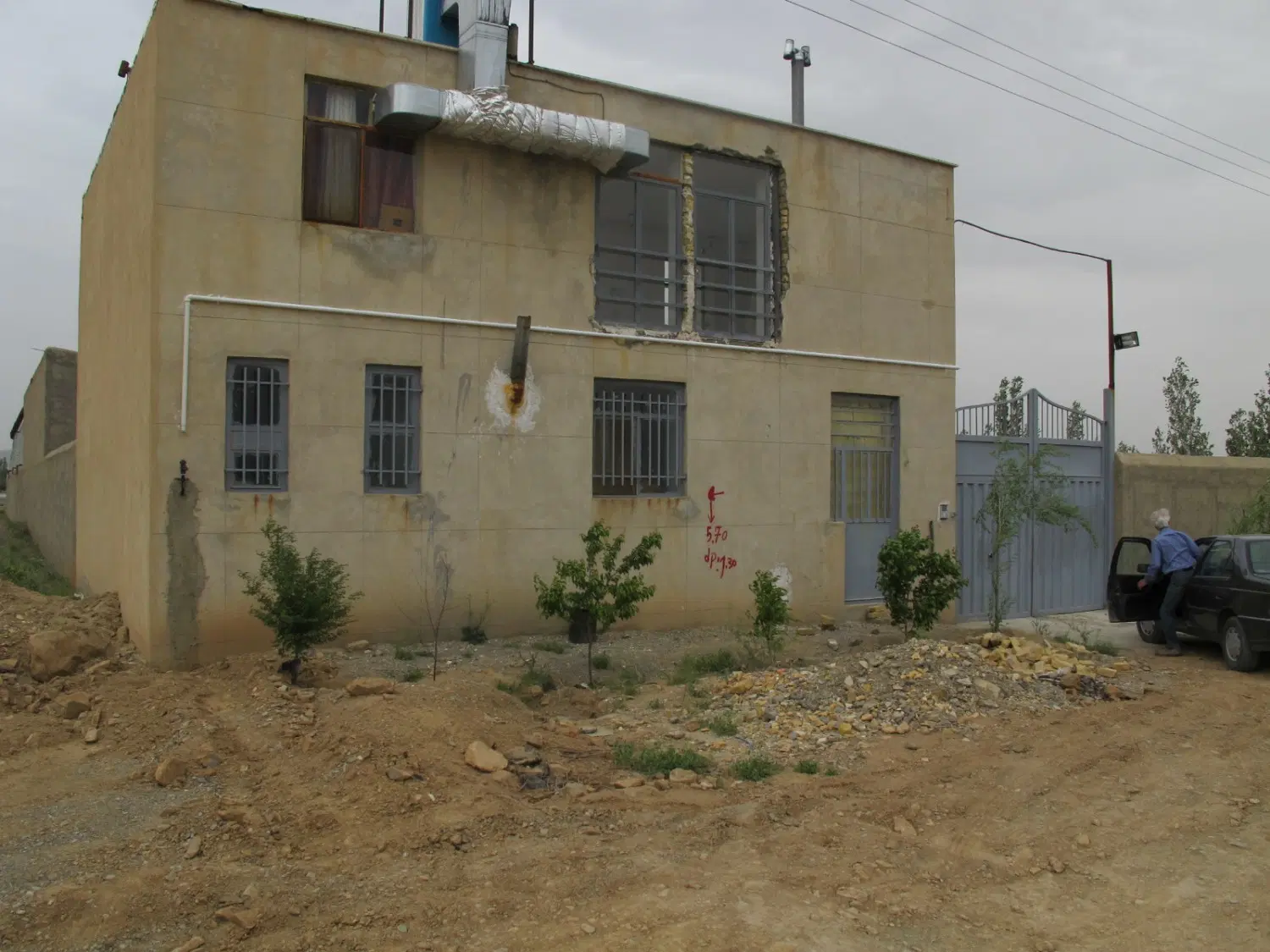 فروش گاوداری و زمین کشاورزی