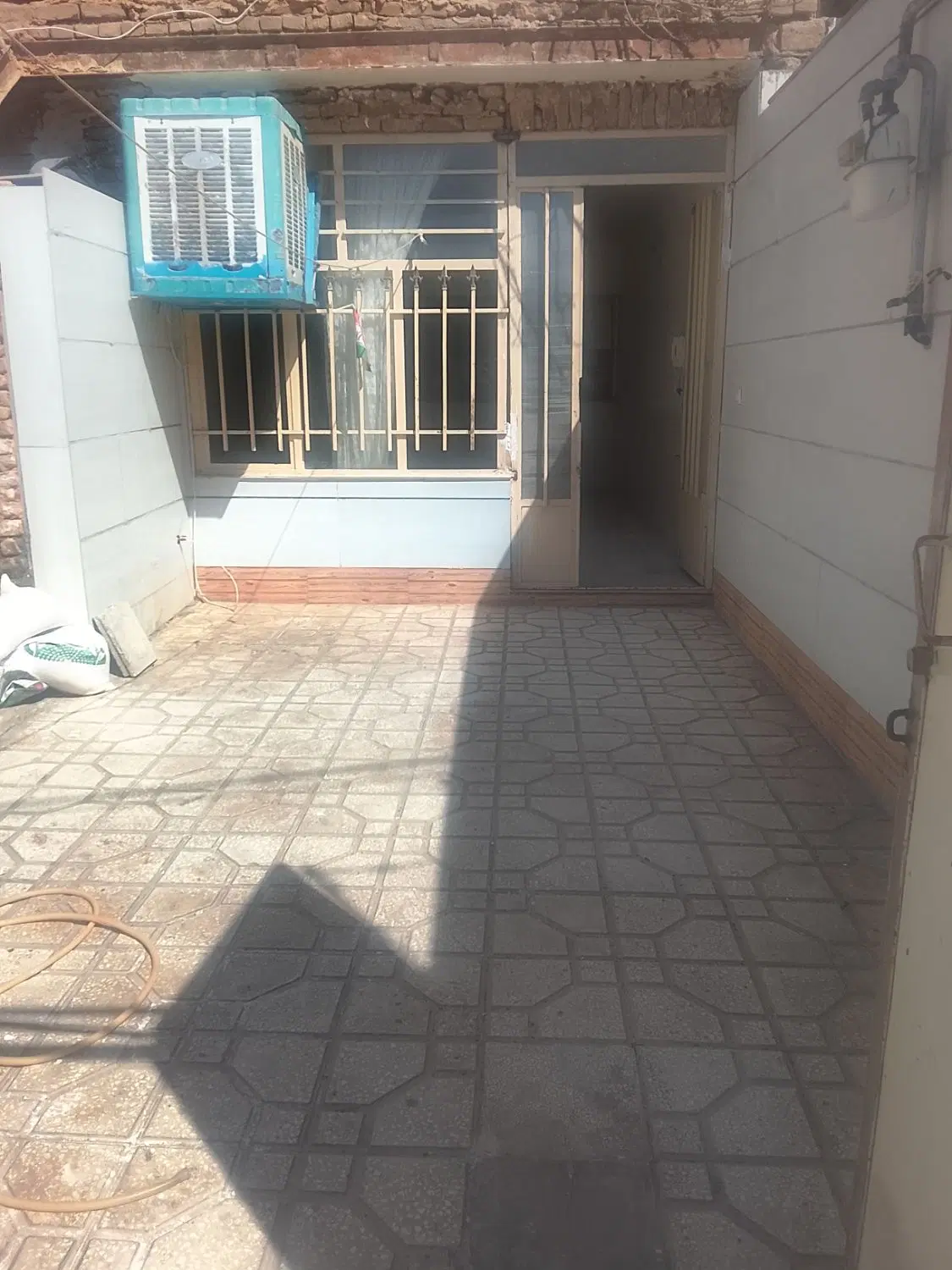 منزل دربستی واقع در بهاران ۲۱_۲
