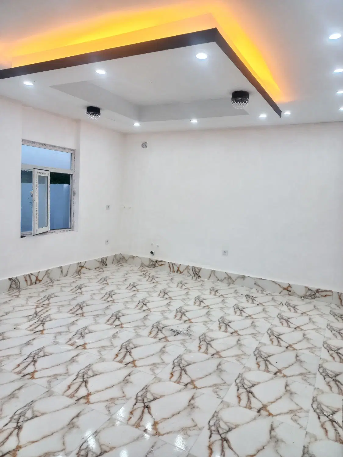 ویلای شیک۵۰۰متری دونبش خود روستای شورکند