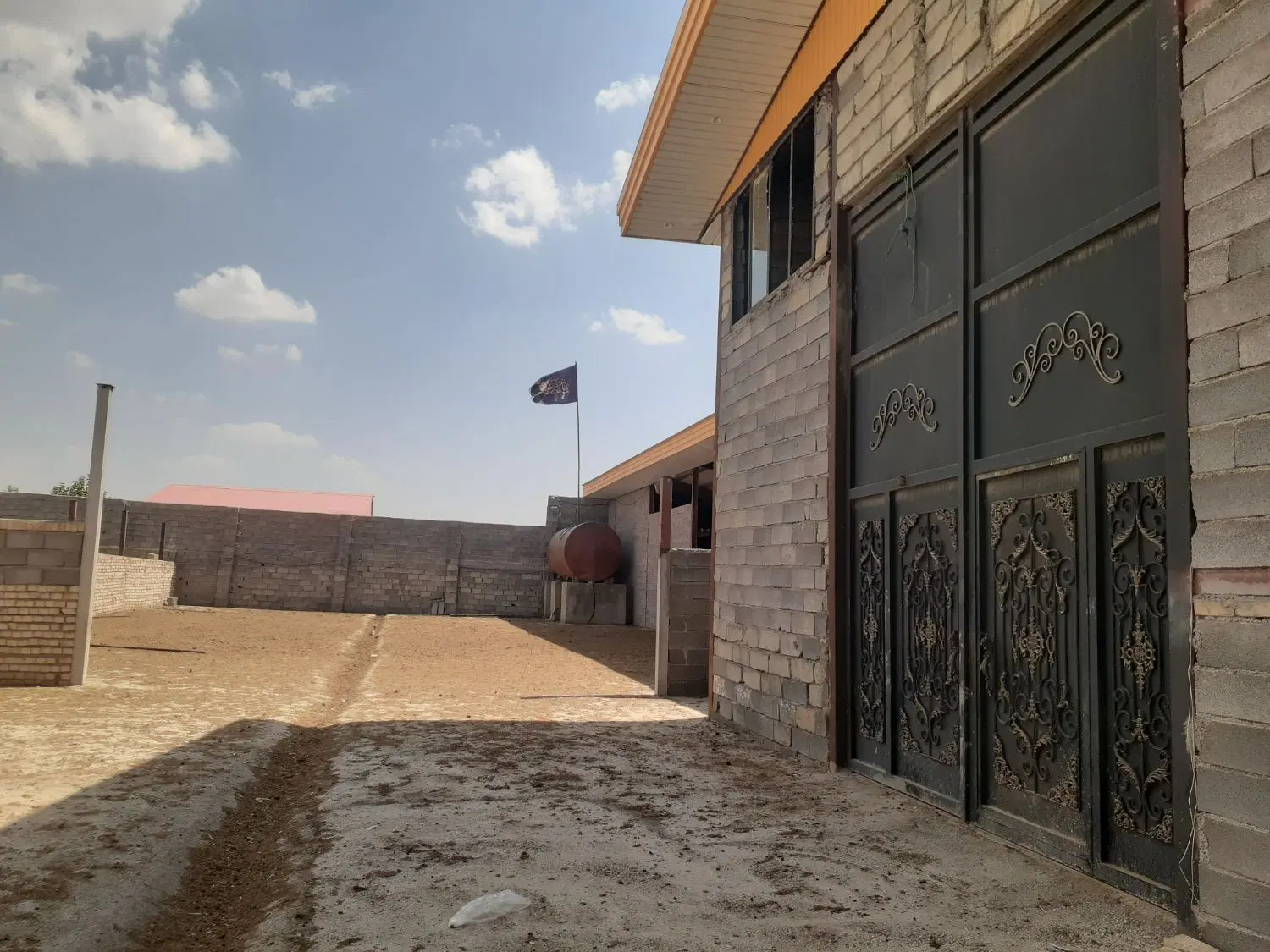 دامداری مجوز دار گاز دار شورین