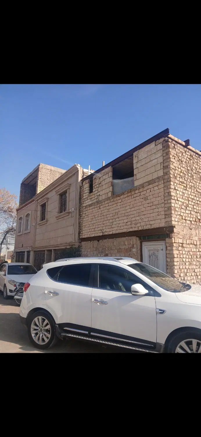 خانه سفت کاری