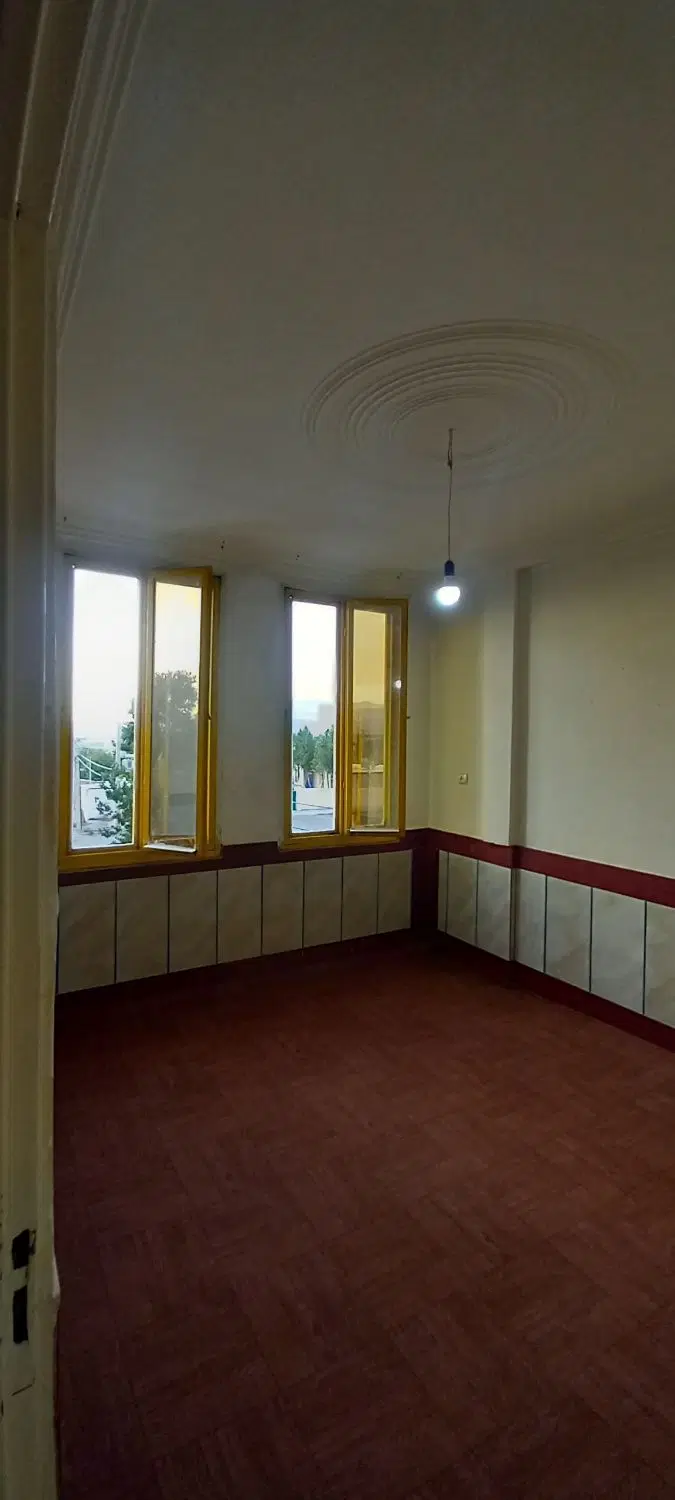 منزل مسکونی طبقه دوم ۷۵متری درشترک