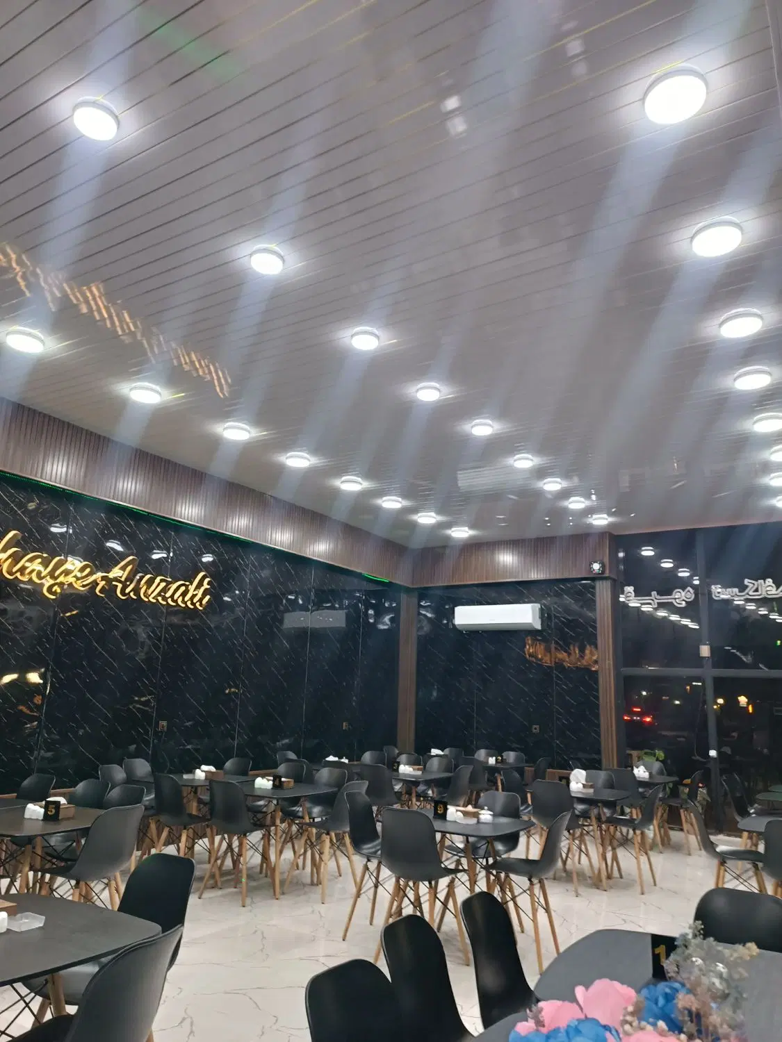 اجاره کافه و رستوران لب یاحل