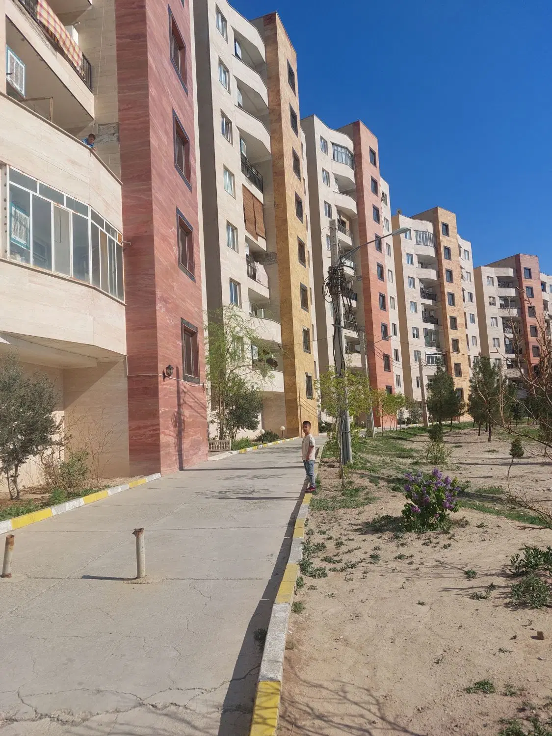 فروش آپارتمان شهرک آپادانا هشتگرد