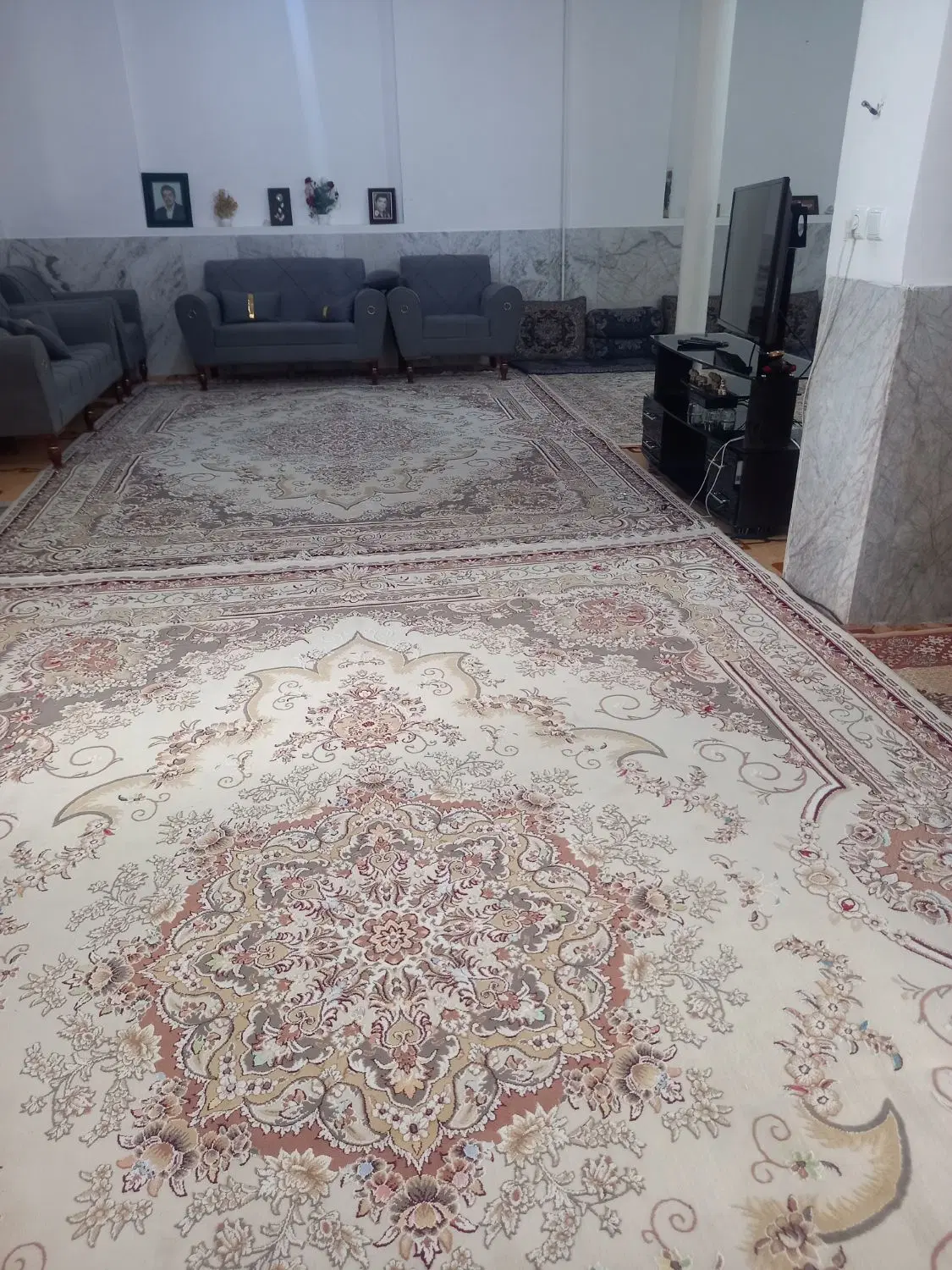 ملک فروشی