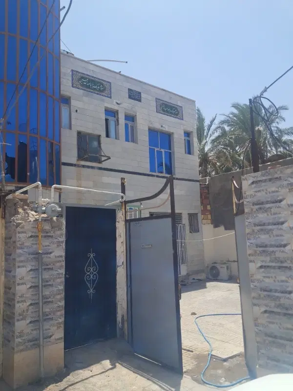 خانه سه طبقه فروشی