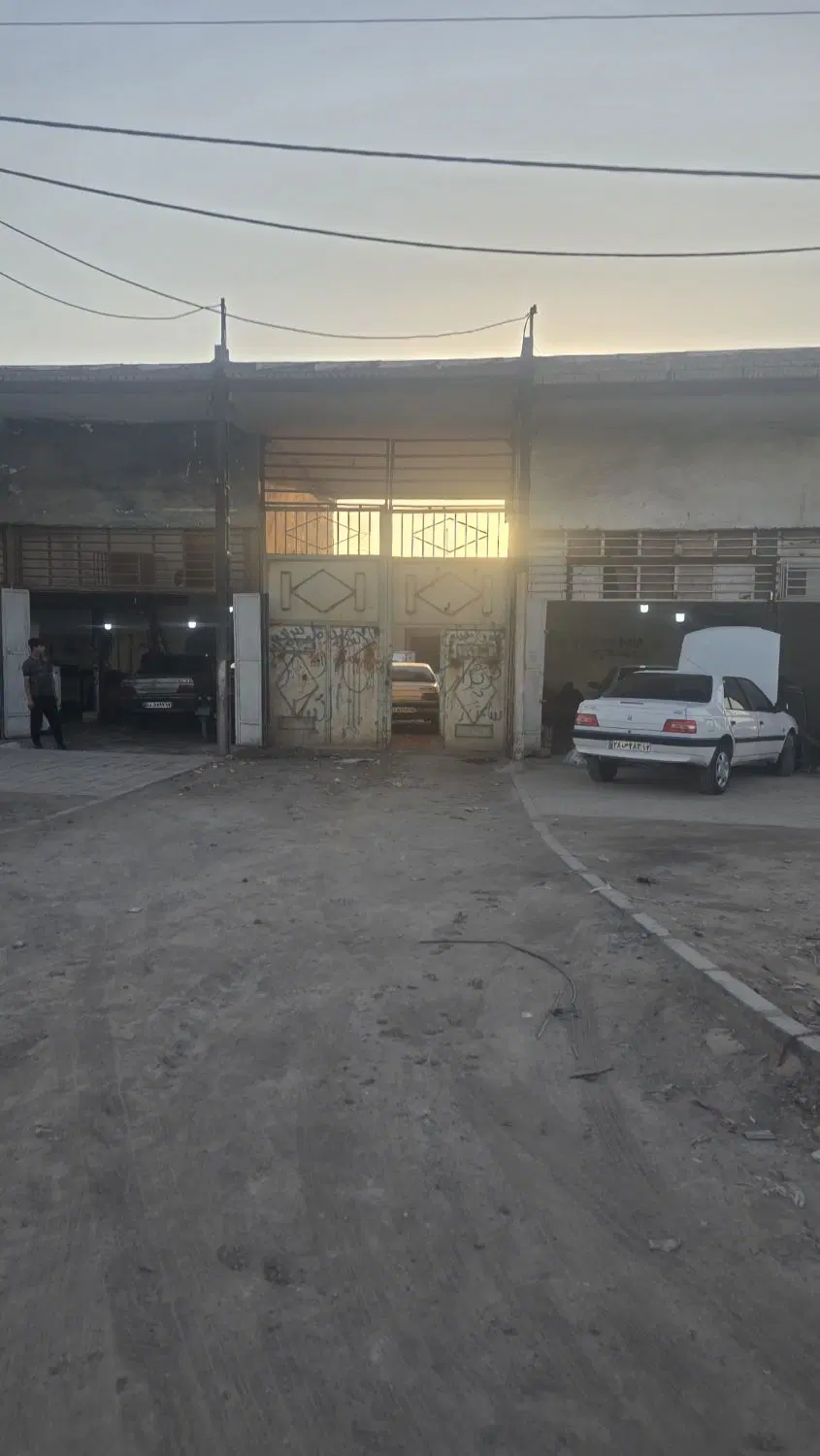 گاراژ سر سه نبش در بهترین جای منطقه
