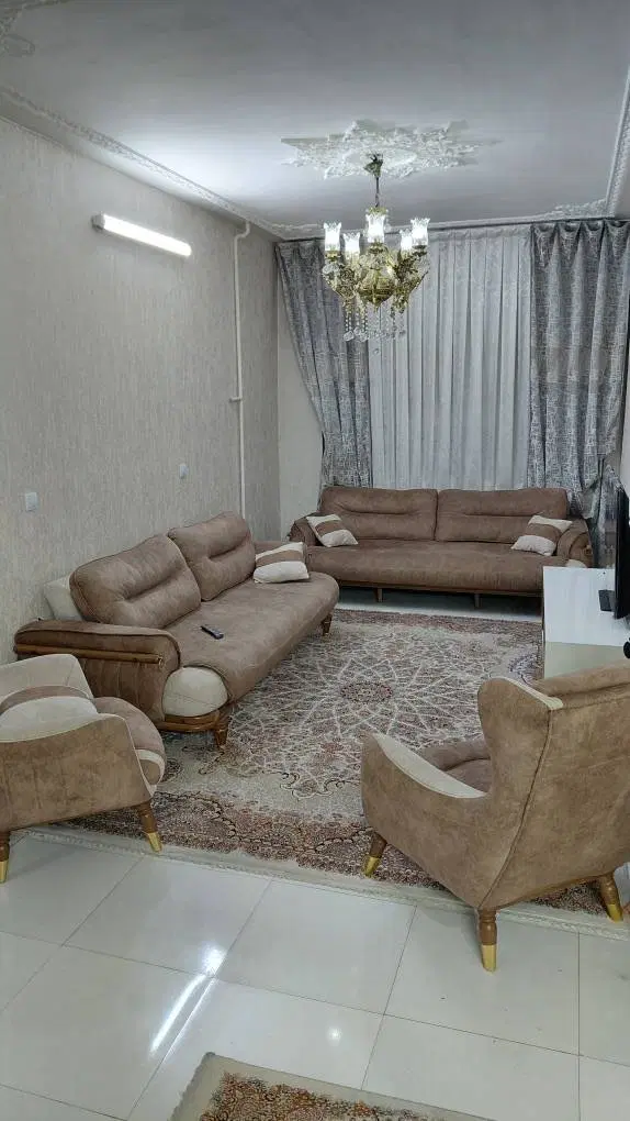 فروش اپارتمان۸۳متری