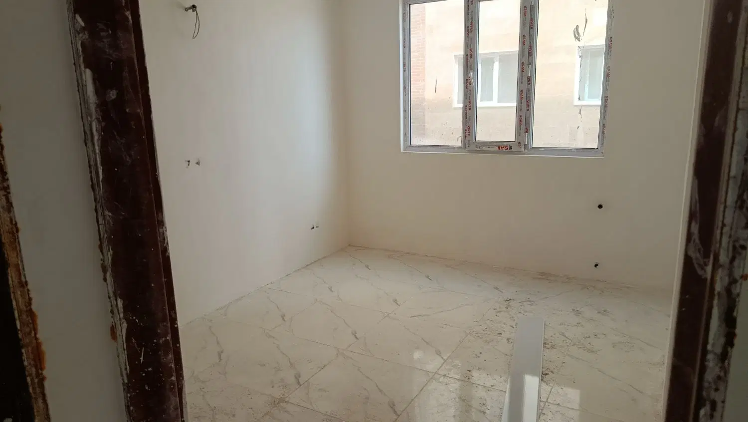 واحد نوساز  خام آپارتمان فروشی