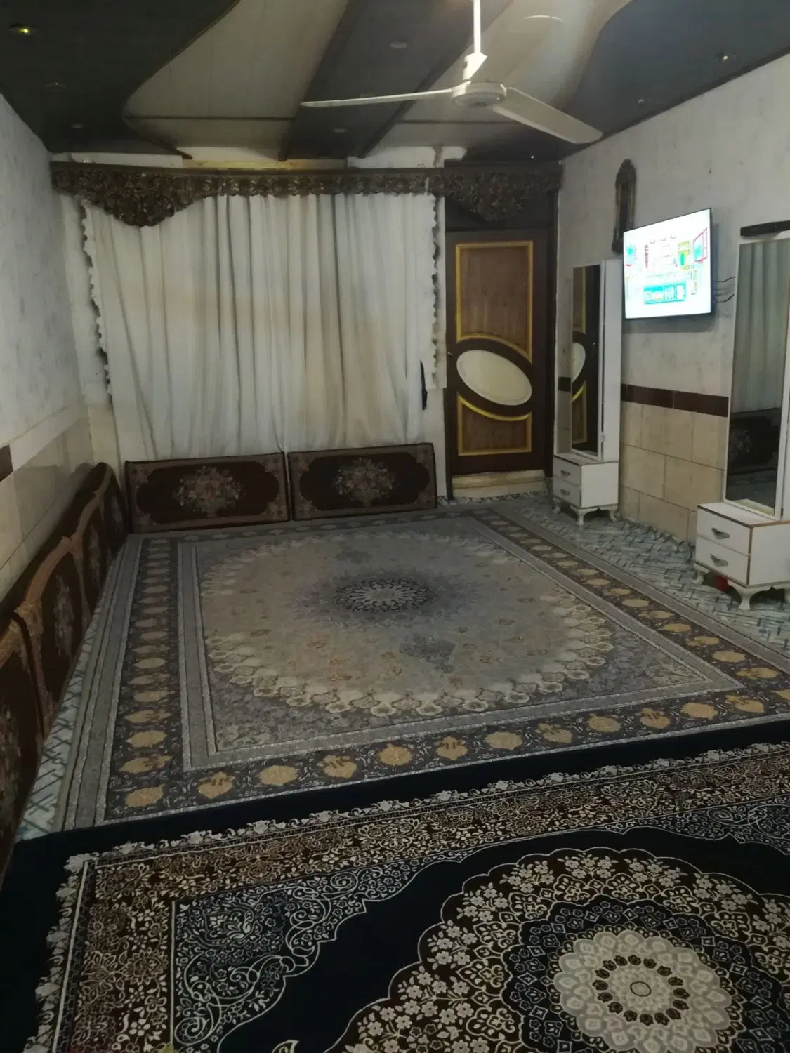 فیه لاله ۷