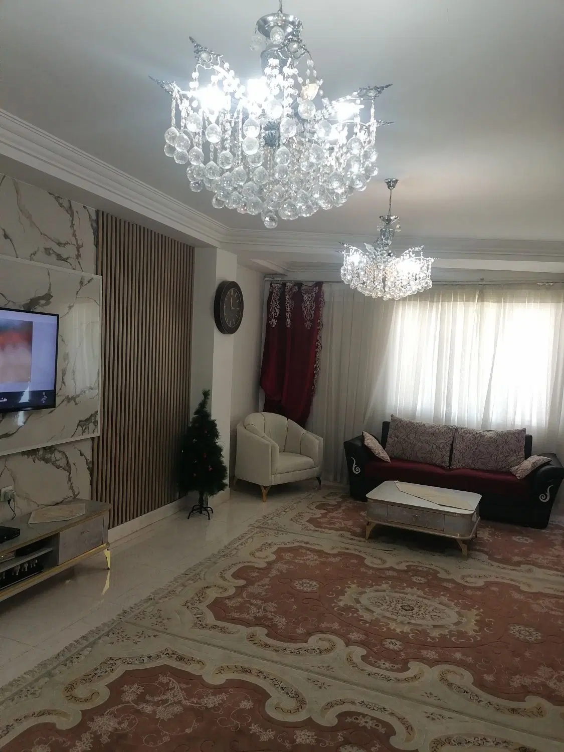 فروش اپارتمان _بر خیابان جمهوری