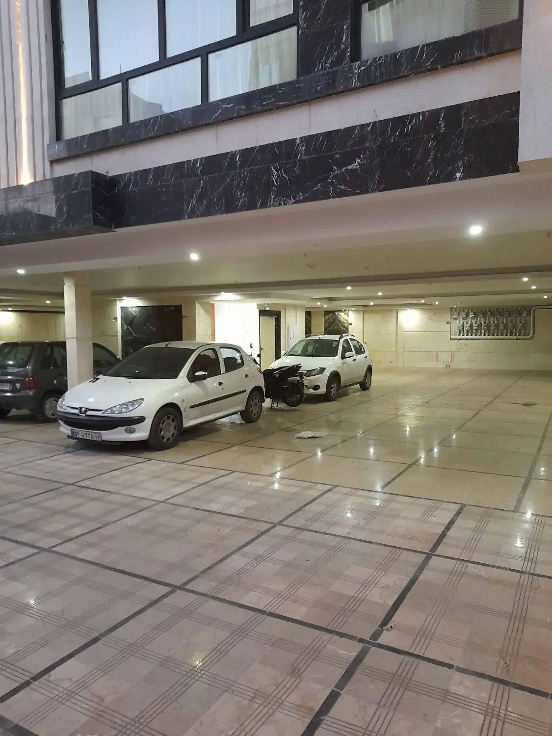 آپارتمان ۱۵۵ متر سندار.