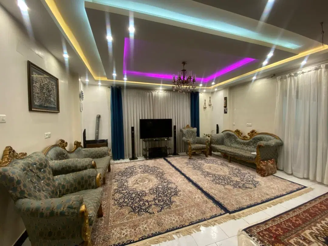 آپارتمان 65متری _شهرک ابریشم _یکخواب_ پارکینگ سندی