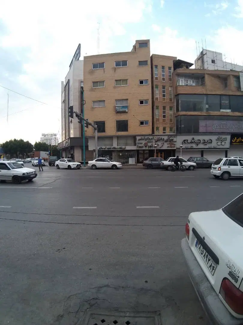 آپارتمان تجاری