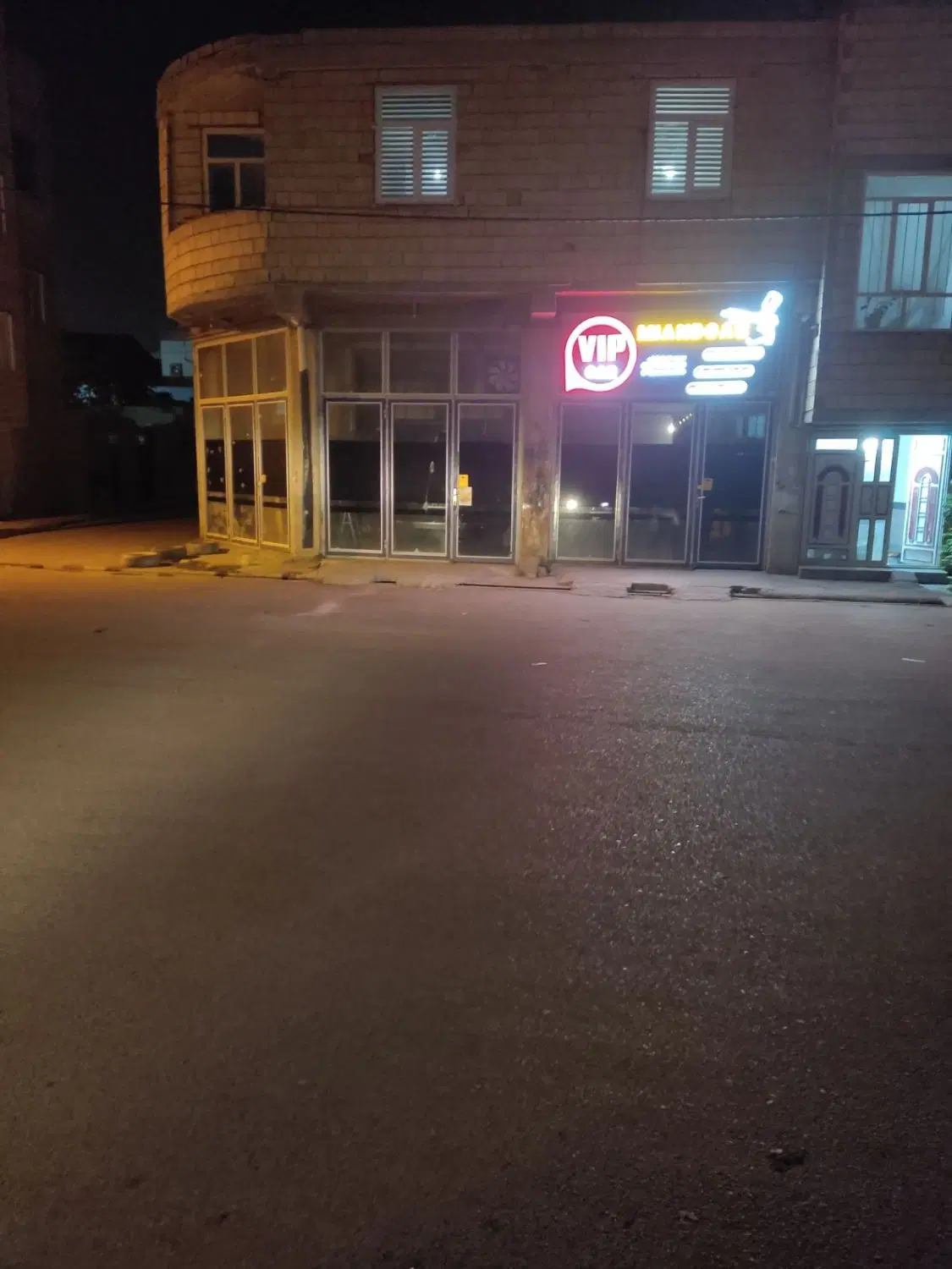 مغازه در کمربندی