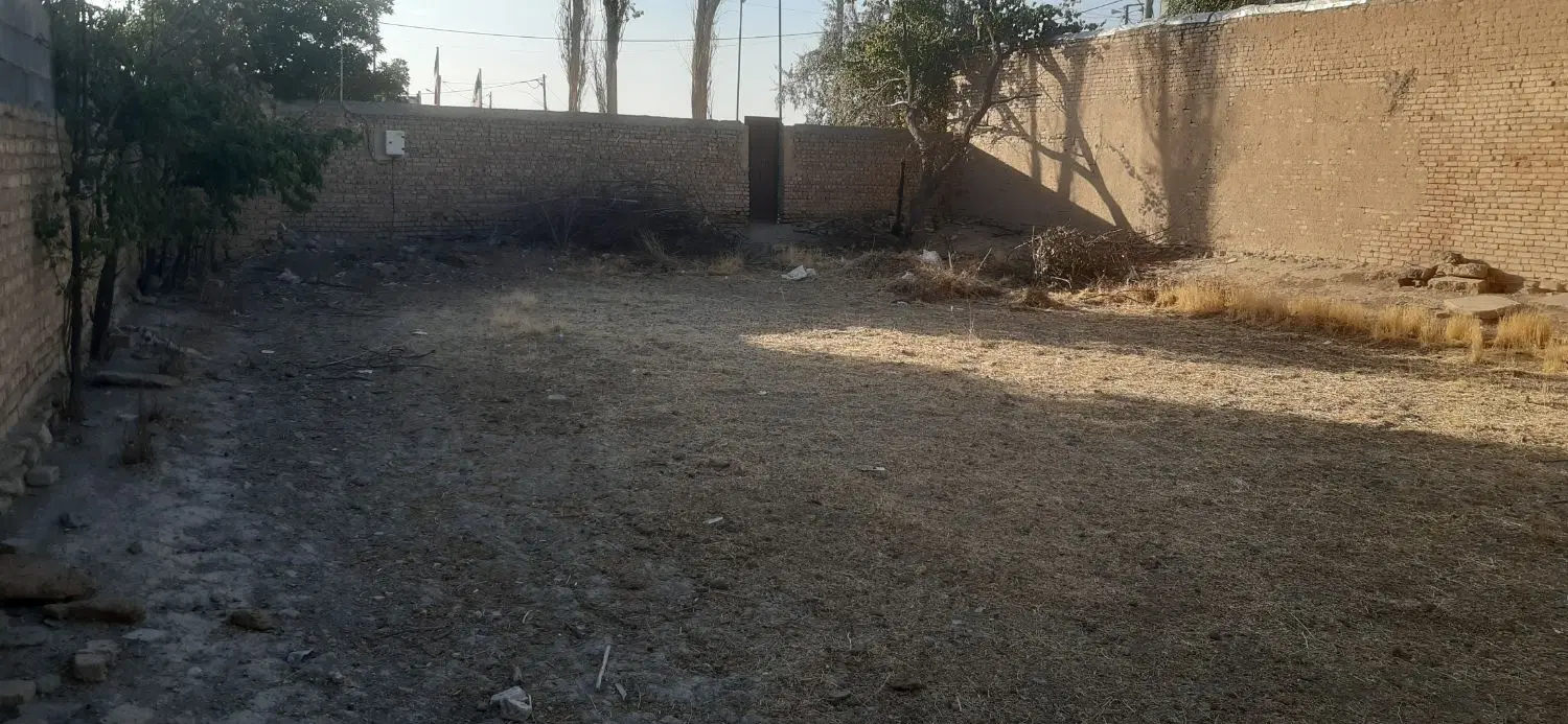 زمین مسکونی
