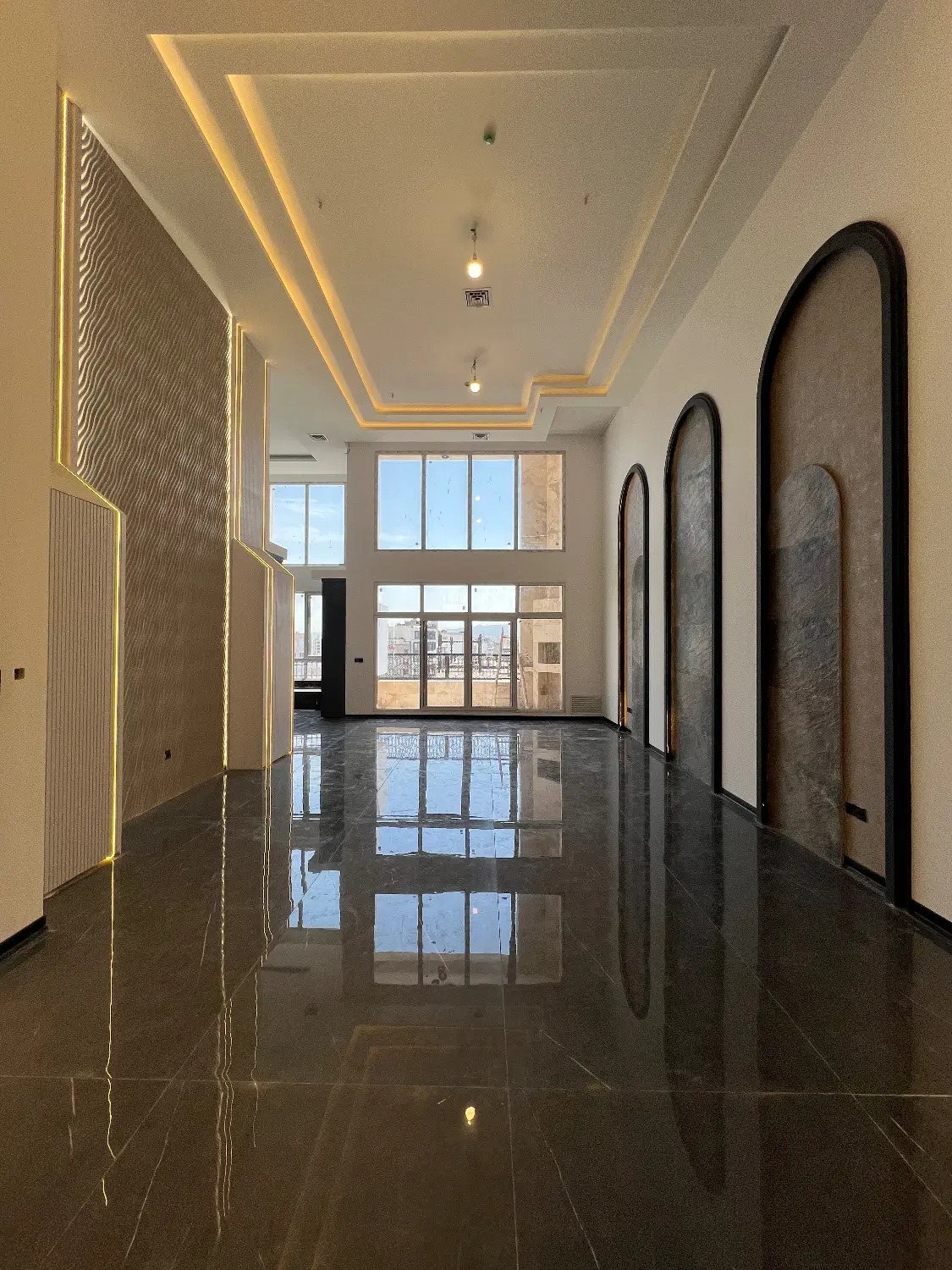 سجاد - ۲۱۰ متر - ۳ خ مستر - نوساز  ص ف ر