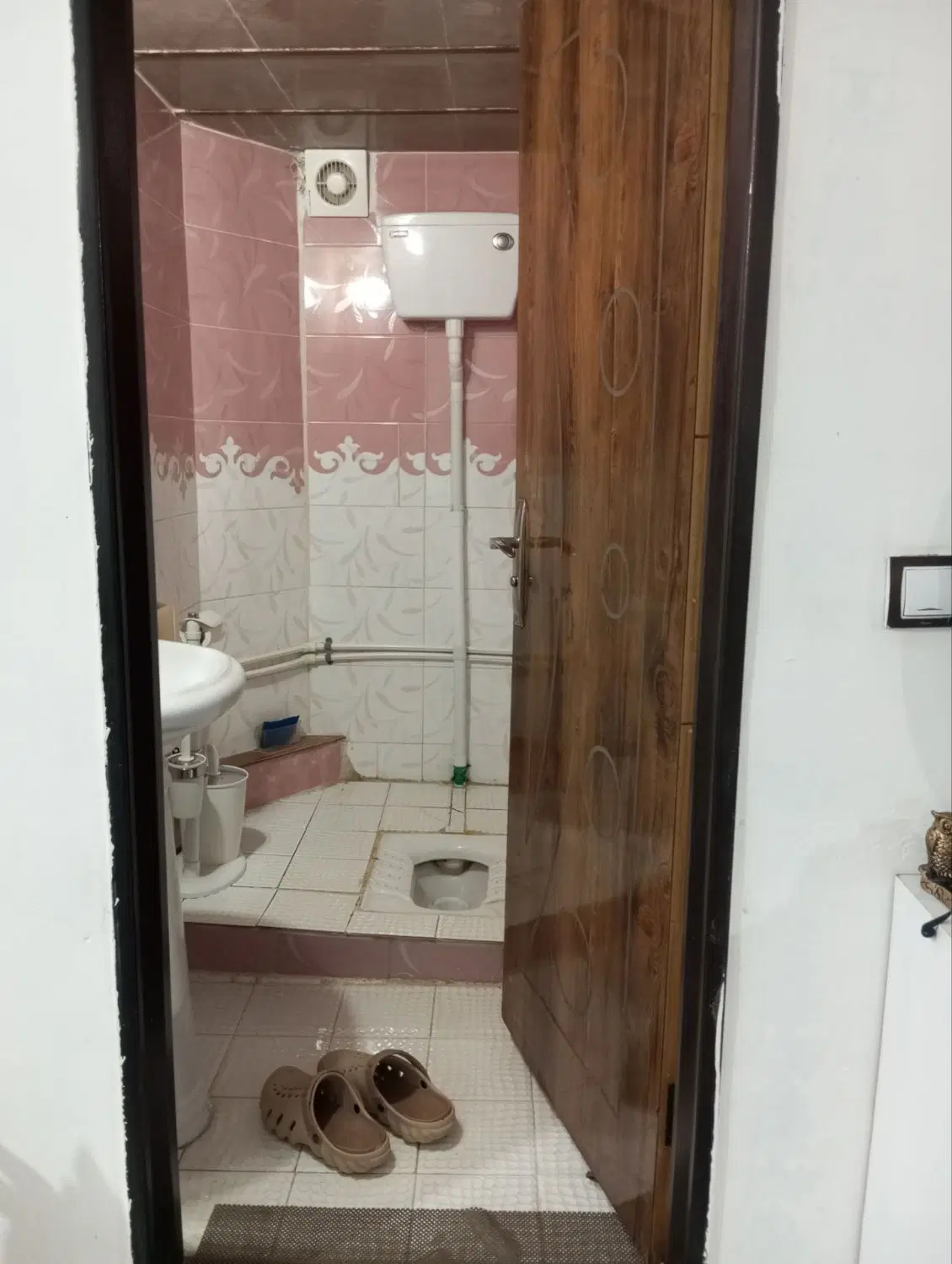 خونه 65متری طبقه 3تک واحدی