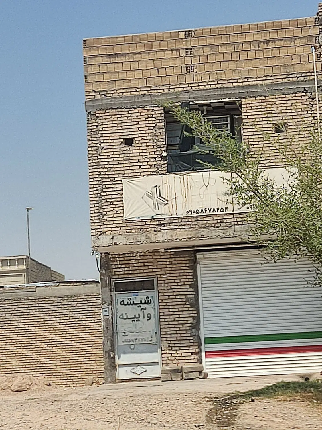 مغازه اجاره ای  درزیباشهر