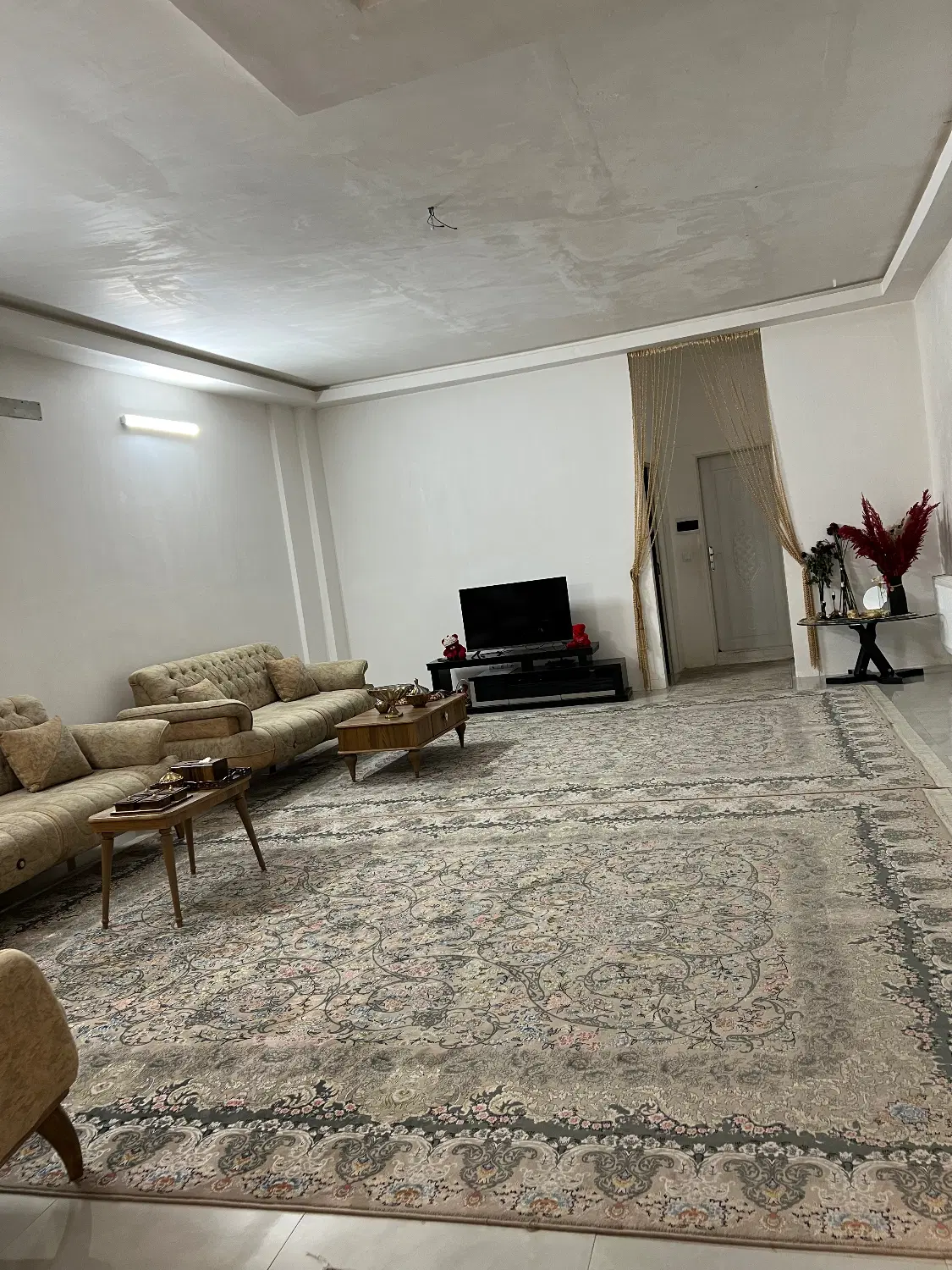 رهن و اجاره ۱۰۰ متر طبرسی شمالی 4