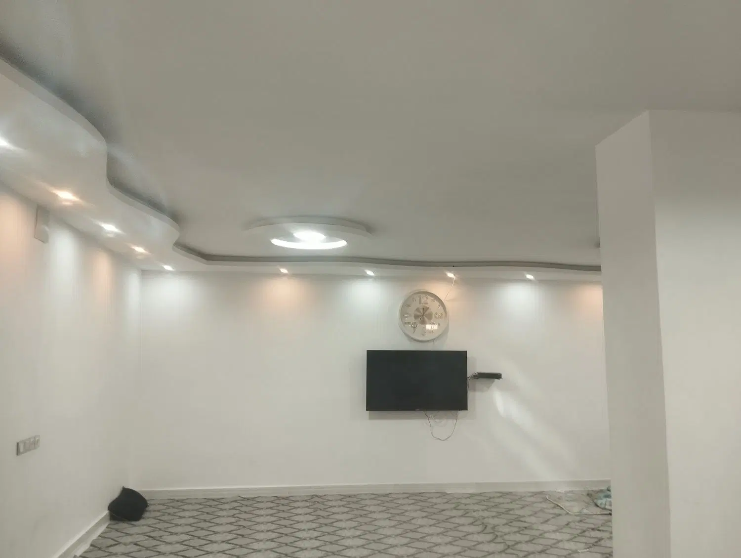 خانه دوطبقه در شهرک طالقانی