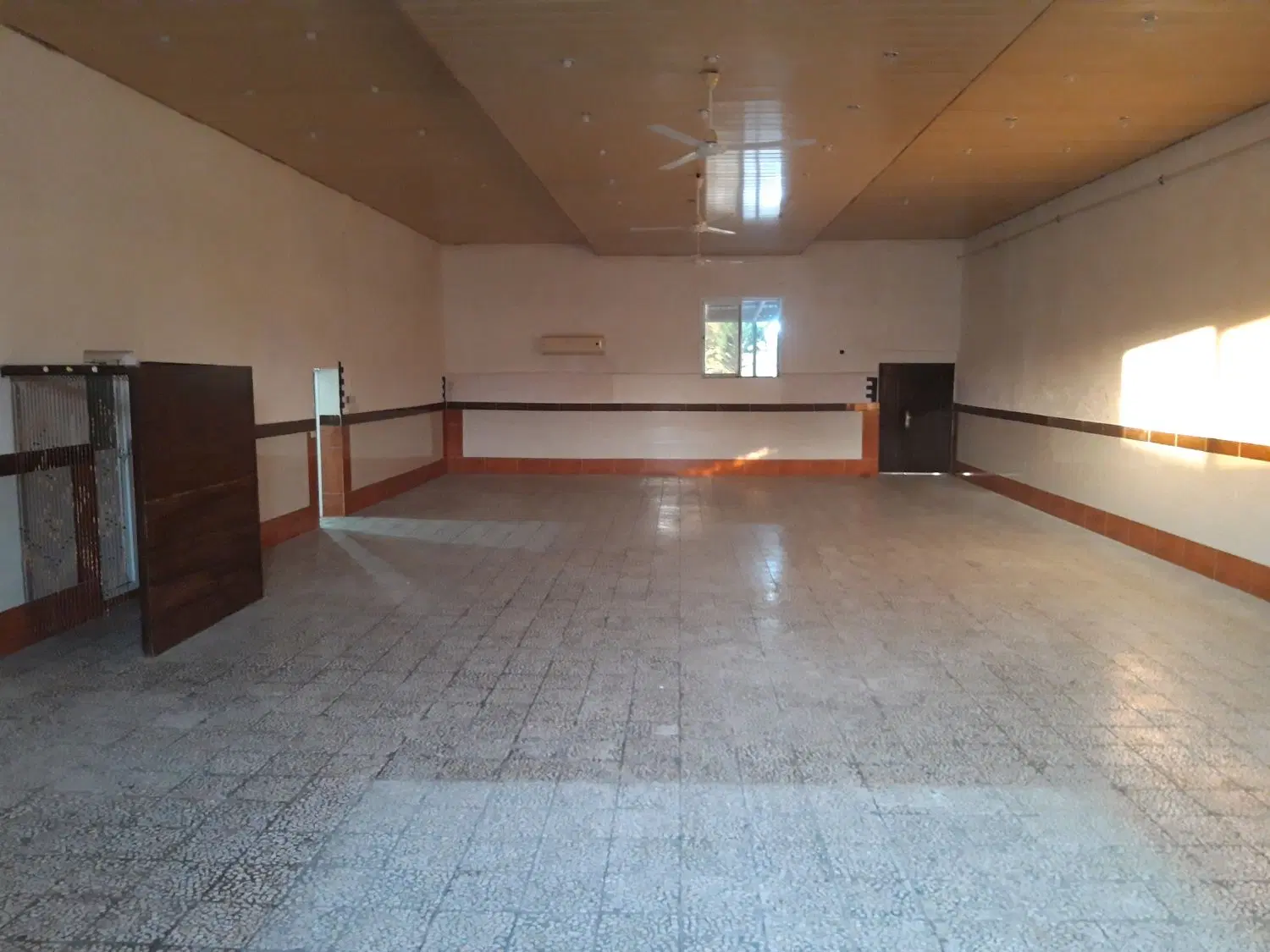 اجاره ۲عدد سالن مجزا با امکانات