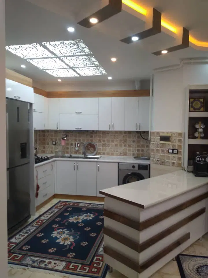 ۱۱۰متر اپارتمان  تک واحد با پارکینگ نوسازحمبدیان