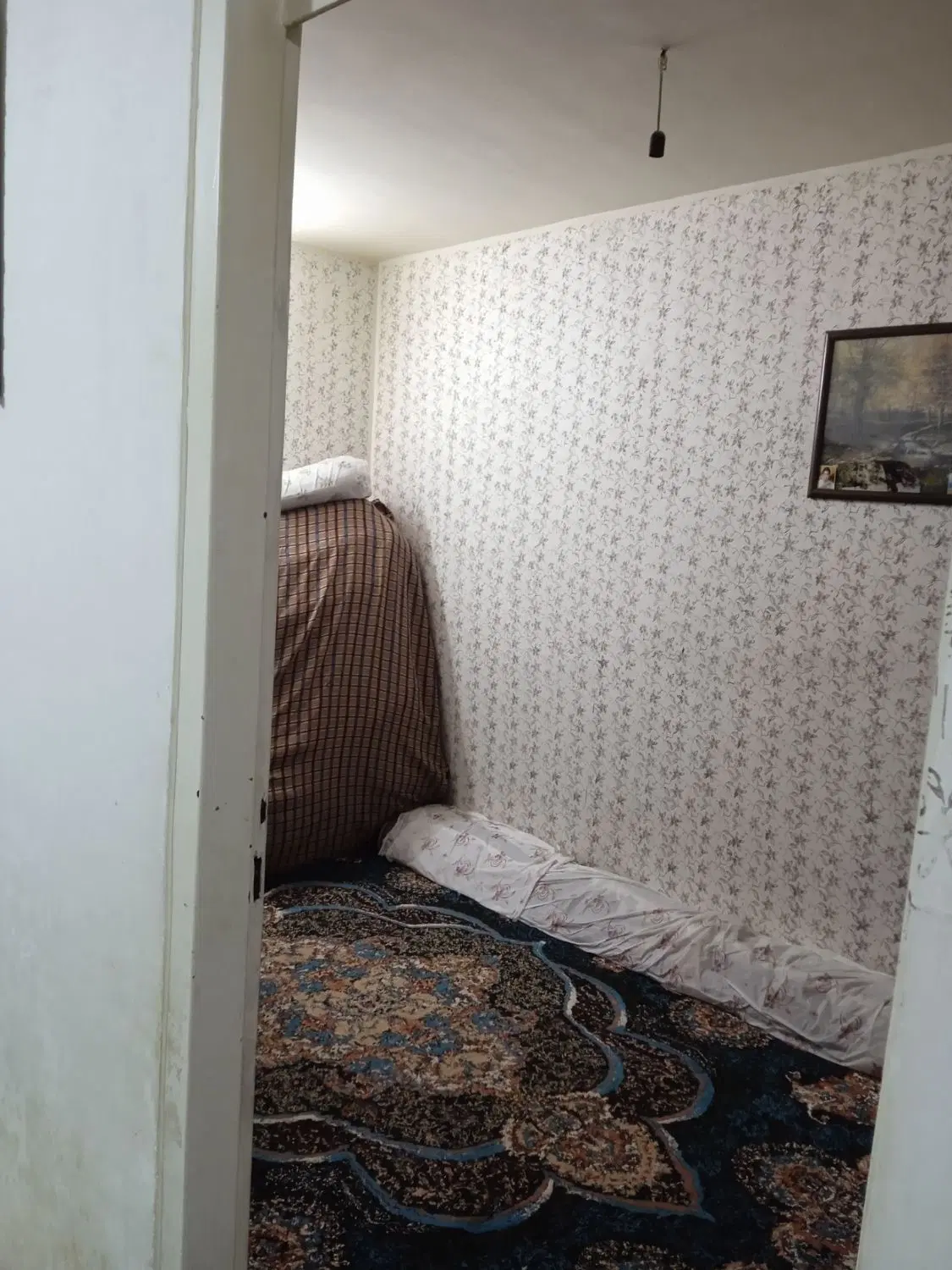 خانه ی دو طبقه راه جدا