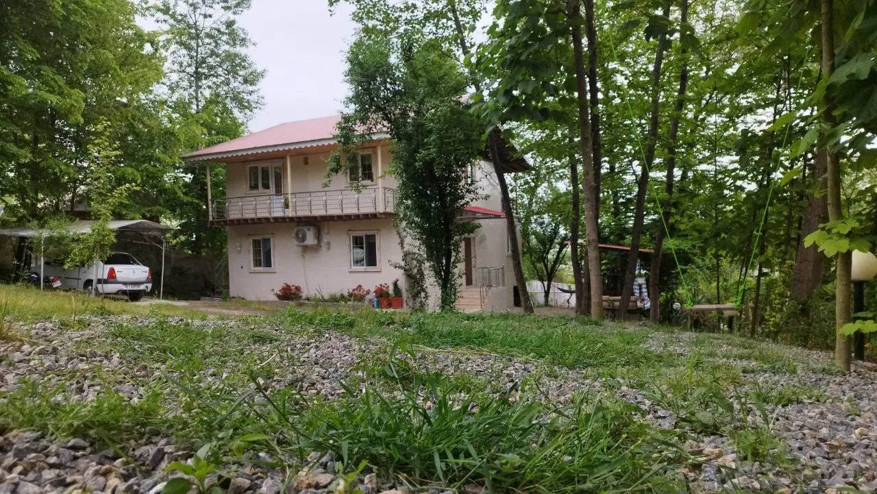 ویلا جنگلی جکوزی دار