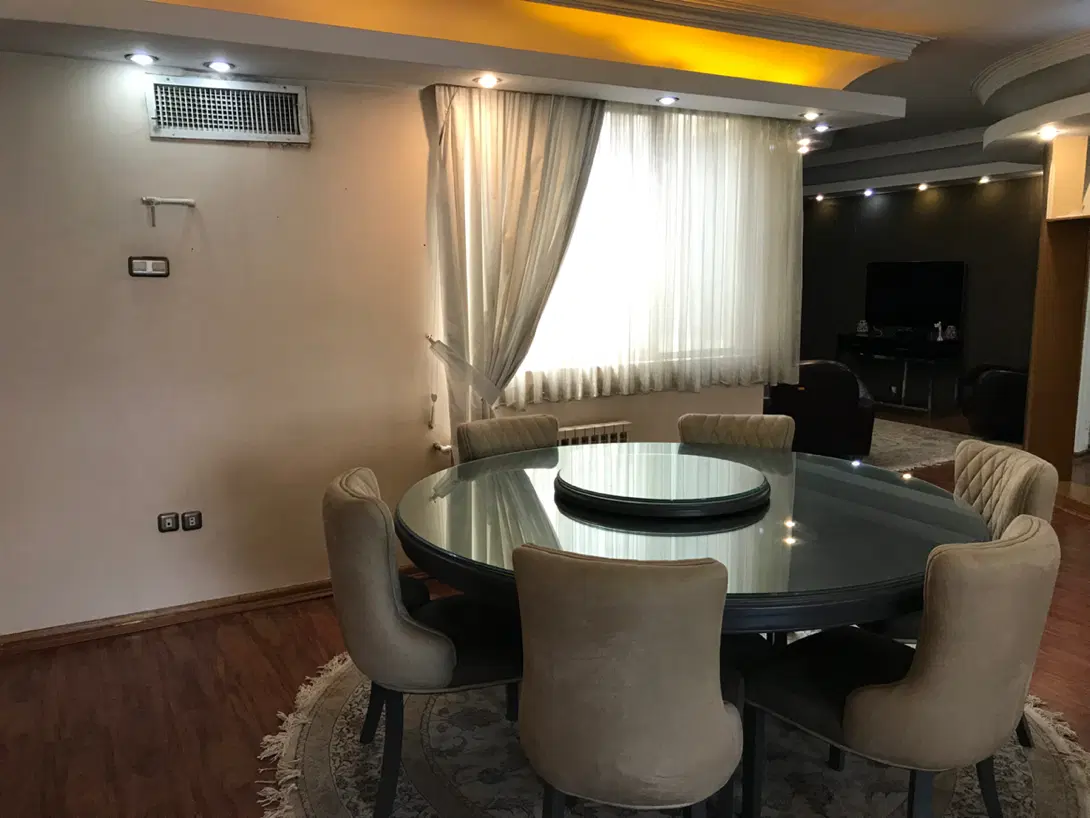 298 متر 4خواب شمال جردن فروشی