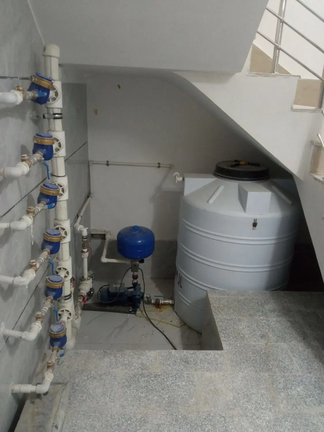 آپارتمان ۳خوابه اندیشه(فروش یامعاوضه)