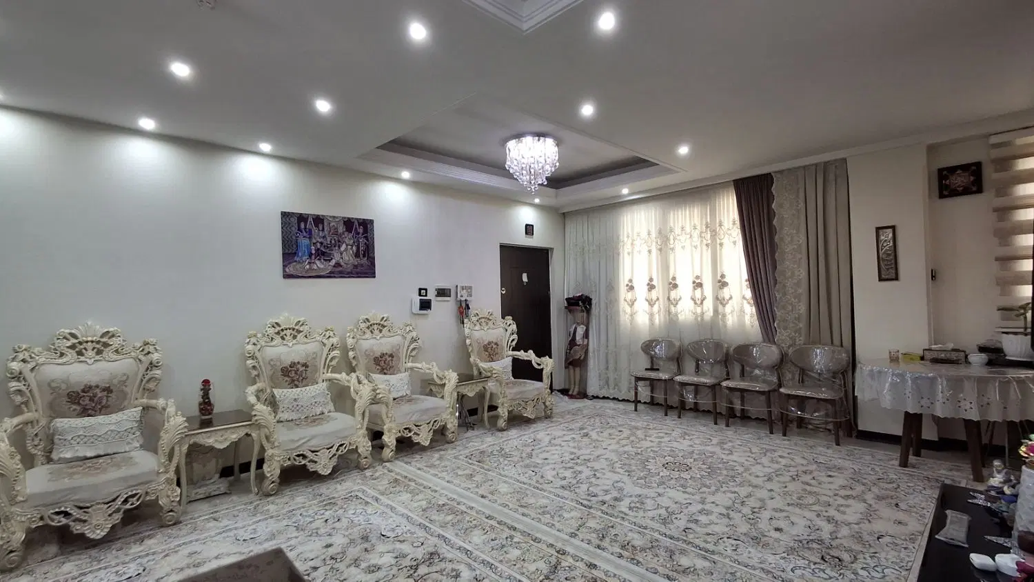 واحد ۷۵ متری نورگیر و دلباز